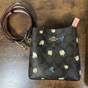 Coach crossbody NWOT